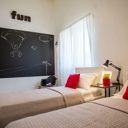 Villa Elysium - Beautiful Family House With Heated Pool